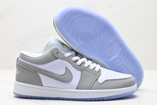 Women Jordan 1 Low 043